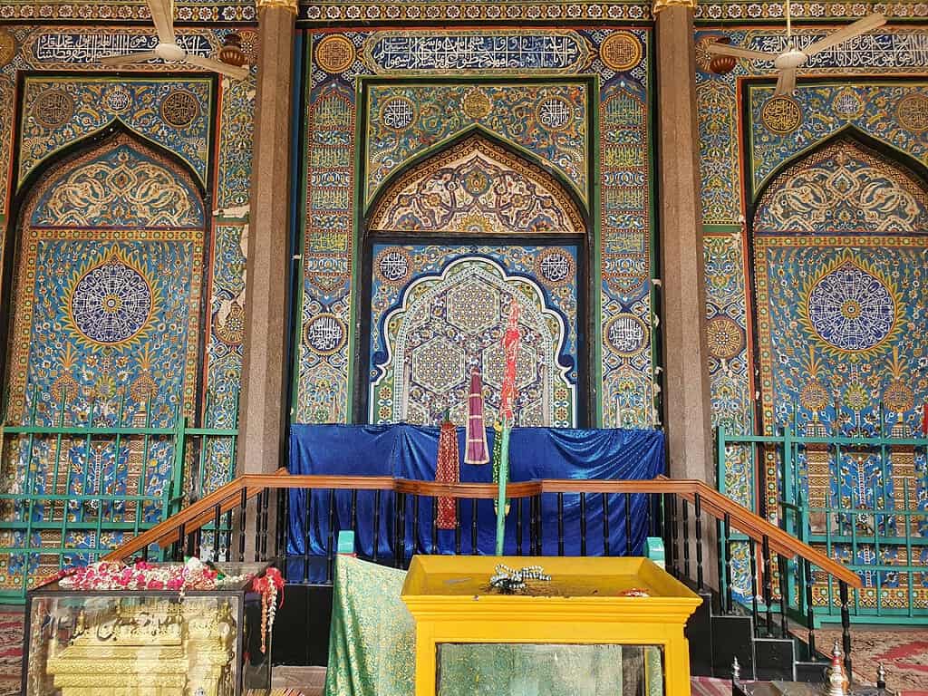 Baadhshahi Ashoorkhana in Hyderabad